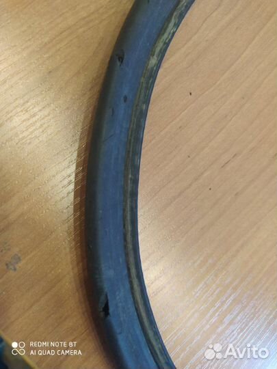 Уплотнитель капота задний Volkswagen Passat B5