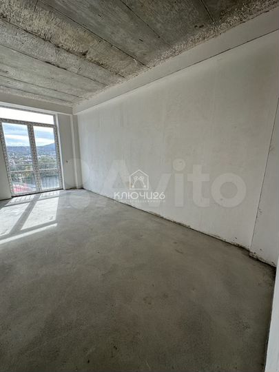 2-к. квартира, 78 м², 8/10 эт.