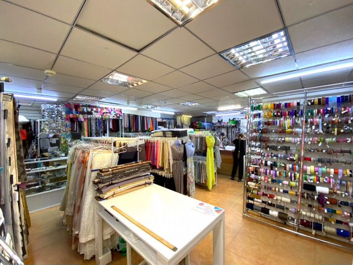 Здание, 137.5 м²