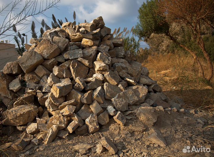 Бутовый крупный камень доставка о 5м3