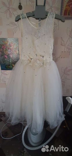Платье для девочки праздничное