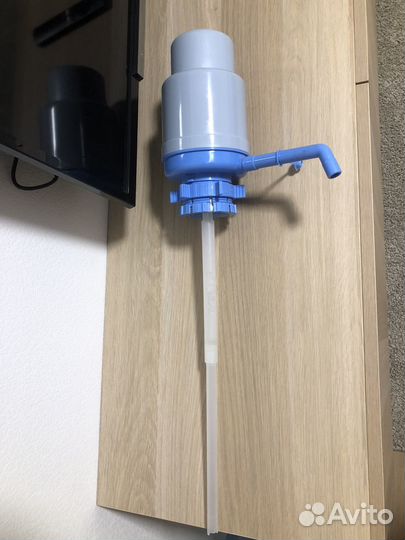 Помпа для воды 19 л ручная