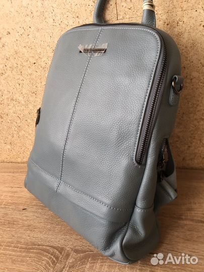 Женский рюкзак из натуральной кожи