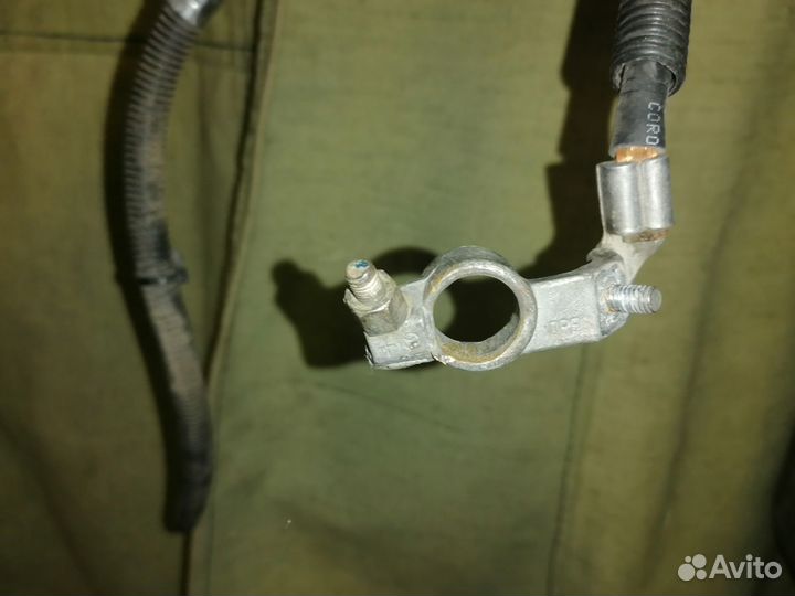 Клемма акб плюс, минус Мерседес Ml320