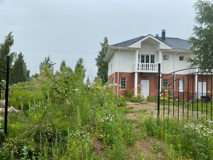 Коттедж 113 м² на участке 6 сот.