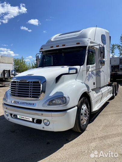 Freightliner Columbia, 2002