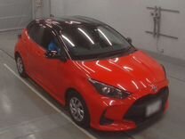 Toyota Yaris 1.0 CVT, 2020, 70 000 км, с пробегом, цена 975 000 руб.