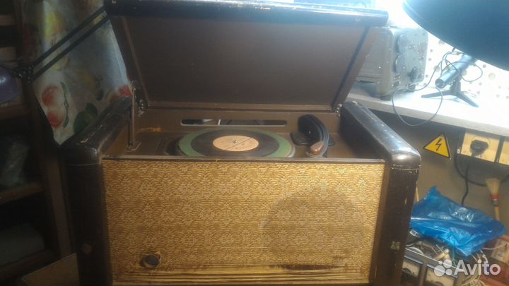 Ламповая радиола 