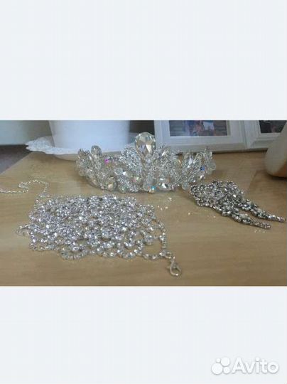 Свадебная диадема, серьги, браслет