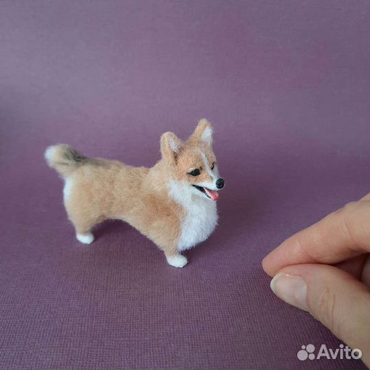 Миниатюрная игрушка щенок корги