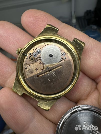 Наручные часы Omega