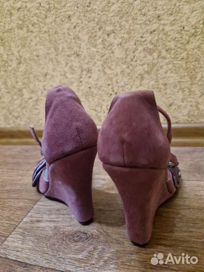 Босоножки женские 37 размер натуральная замша