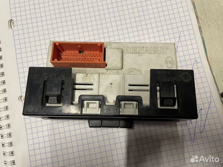 Часы Renault Megane 2 2003-2009