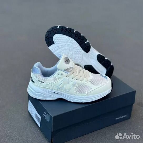 Кроссовки new balance