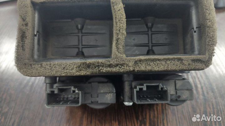 Дефлектор приточного воздуха Volkswagen Touareg 1