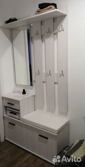 Шкаф для одежды (прихожая)