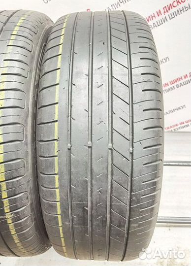 Goodyear EfficientGrip 215/60 R16