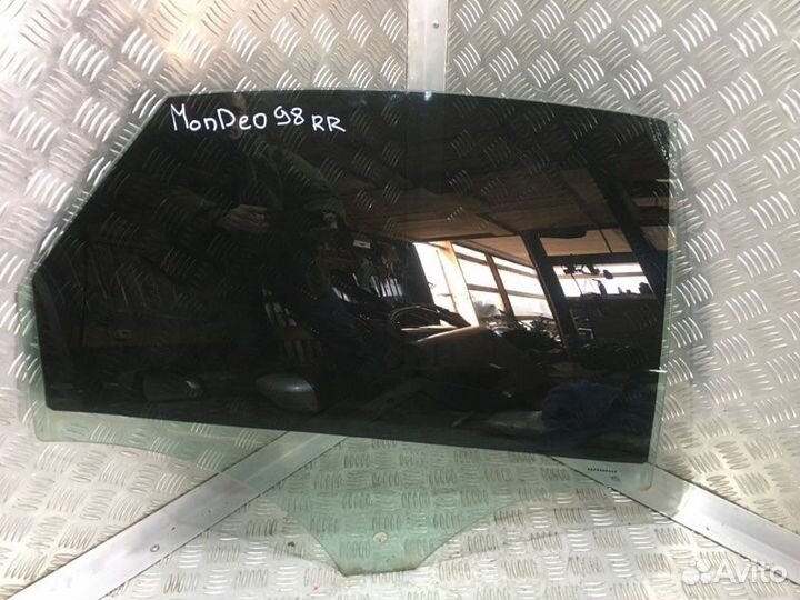 Стекло двери заднее правое Ford Mondeo BD aowb