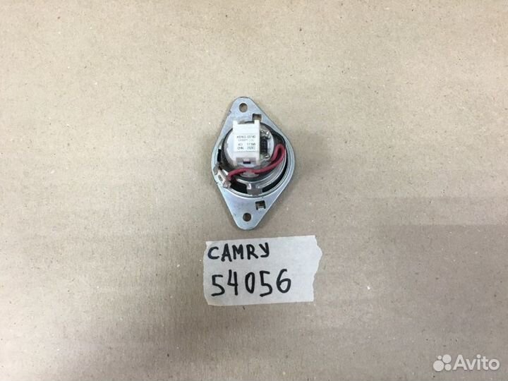 Динамик Toyota Camry 40