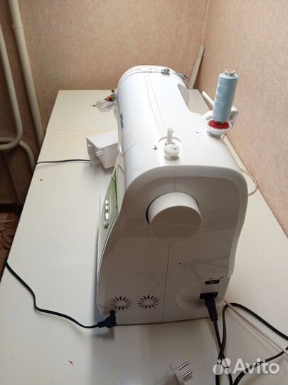 Швейная машина Jaguar