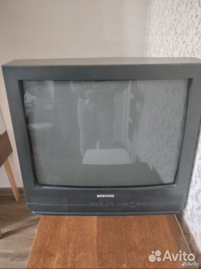 Телевизор