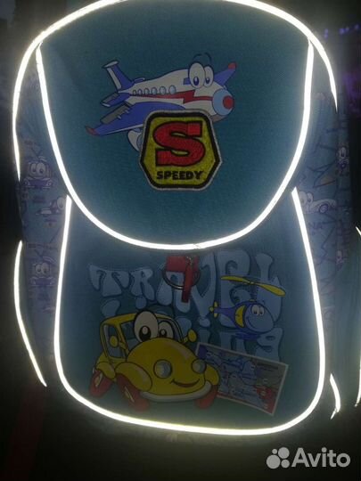 Школьный рюкзак