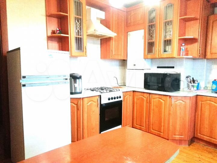 2-к. квартира, 74 м², 5/10 эт.