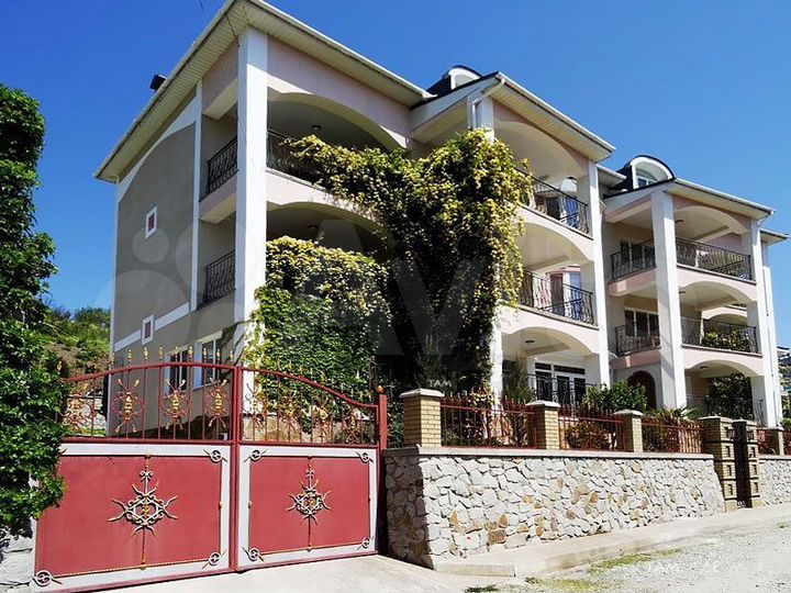 1-к. апартаменты, 73 м², 2/4 эт.