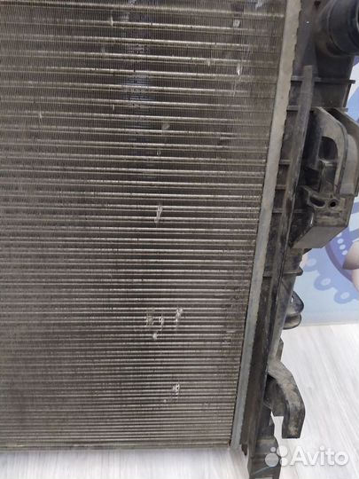 Радиатор охлаждения двигателя основной Renault log