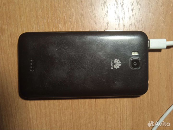 Телефон Huawei Y541-U02