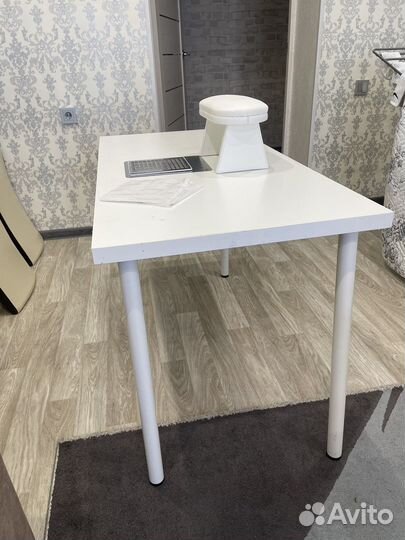 Стол для маникюра с вытяжкой бу