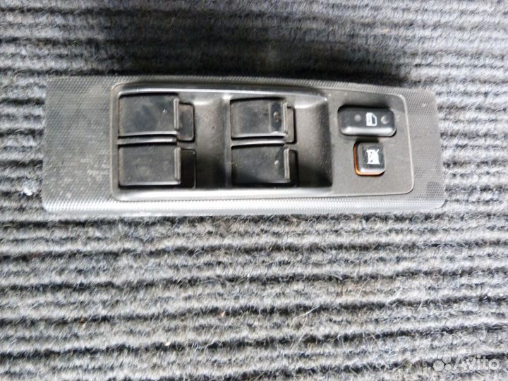 Кнопка стеклоподъемника Corolla Verso до 09г