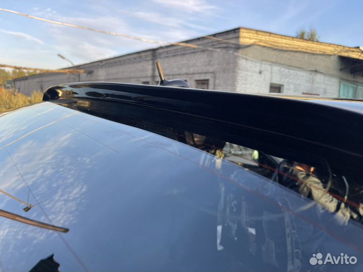 W140 спойлер на заднее стекло, лоринсер