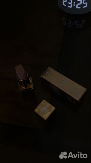 Помада Tom Ford в оттенке Sunlight 01