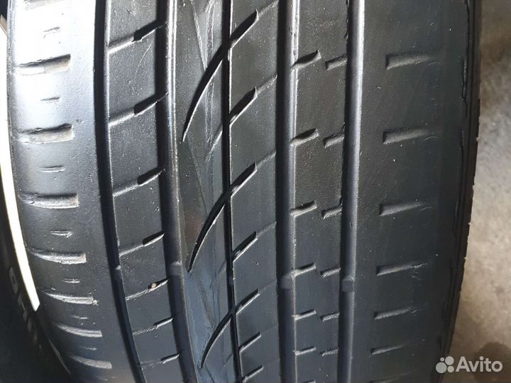 Continental ContiCrossContact UHP 295/40 R21 111W