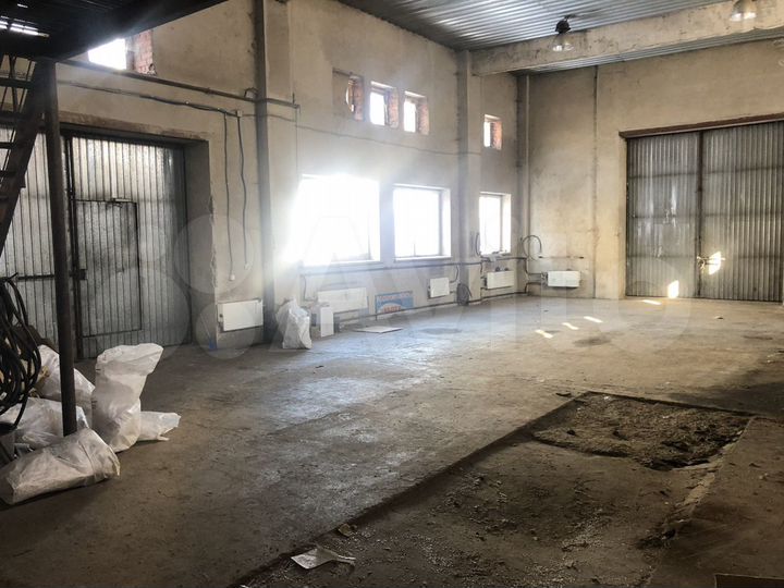 Производство, 200 м²