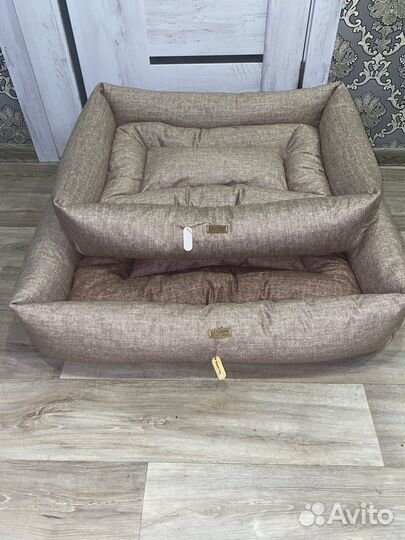 Лежанки для животных,игрушки для собак