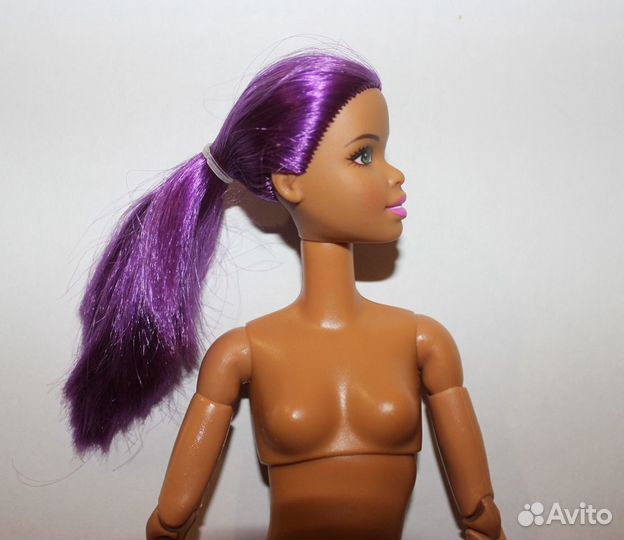 Головы Барби Аша на теле йоги серый топ