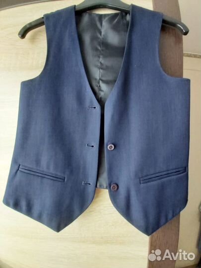 Школьная жилетка для девочки рост 152