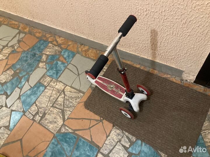 Самокат детский трехколесный