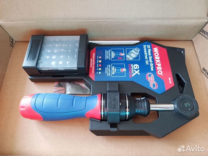 Реверсивная отвертка, свечная головка