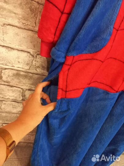 Костюм человека паука(взрослый и детский)