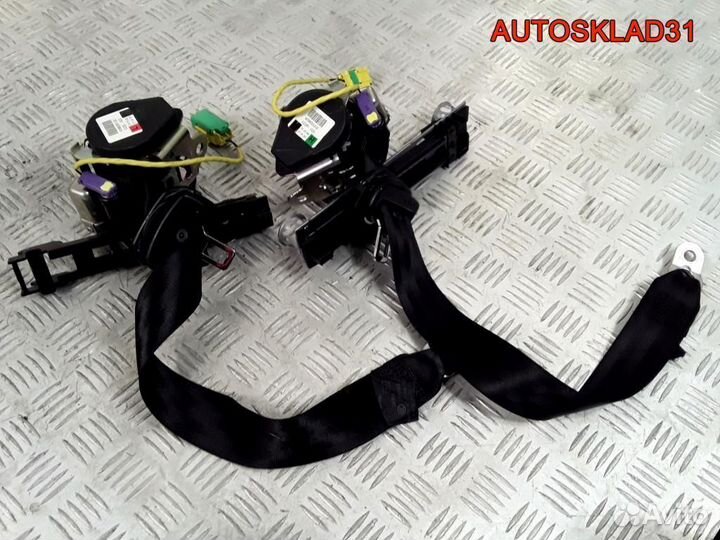 Ремень безопасности задний VW Touareg 7L6857805