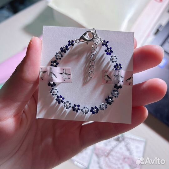 Браслет цветочный