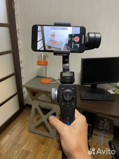 Стабилизатор (стедикам) Zhiyun Smuth 4