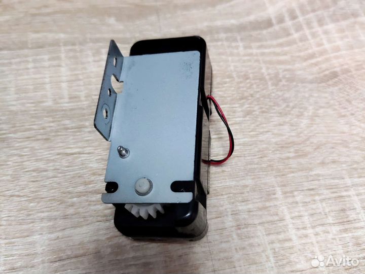 Двигатель FK2-0379 canon IR3025