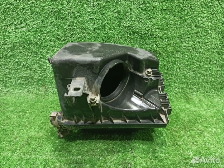 Корпус воздушного фильтра Auris (07-12) / Corolla