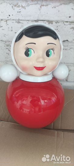 Большая неваляшка