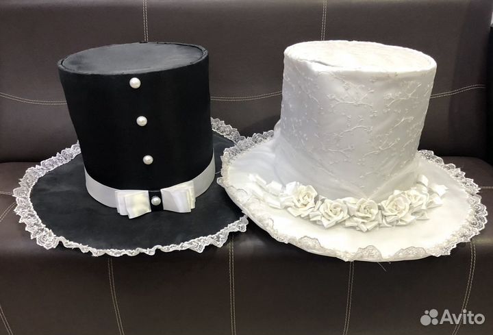 Украшения на автомобиль