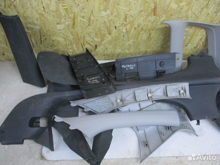 Обшивка пластик салона Форд Фьюжн 2008г